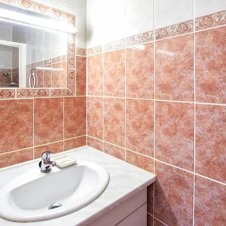 Awesome In With Kitchen *