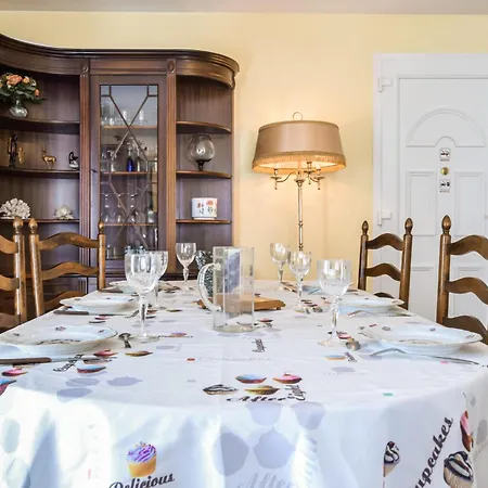 Holiday home Awesome In With Kitchen